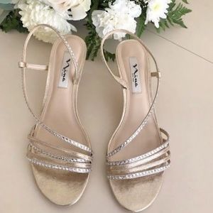 Nina New York taupe GERRI evening sandals